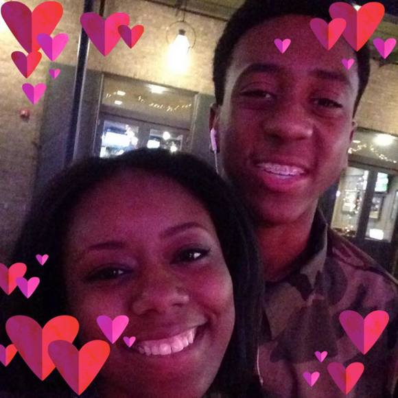 Meet your Posher, Anika - Picture 1 of 1